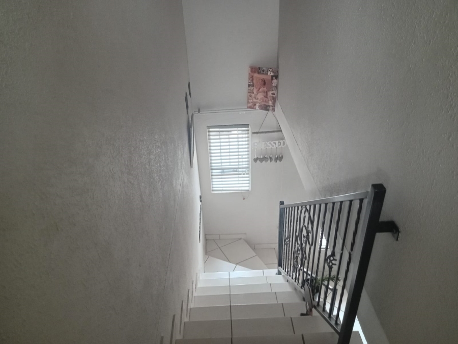 3 Bedroom Property for Sale in Zamdela Free State